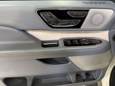 Certified 2023 Lincoln Navigator L Black Label image 16