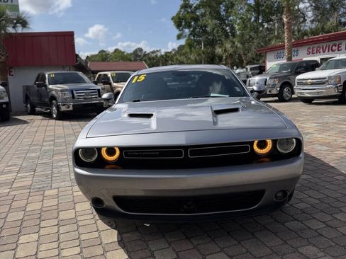 Used 2015 Dodge Challenger SXT Plus w/ Technology Group RWD image 1