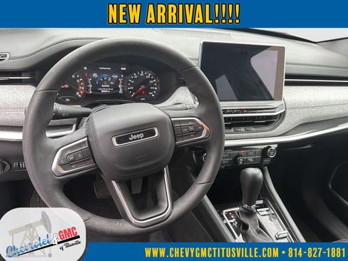 Used 2023 Jeep Compass Latitude AWD/4WD image 11