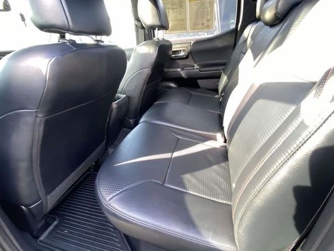 Used 2019 Toyota Tacoma TRD Pro image 21