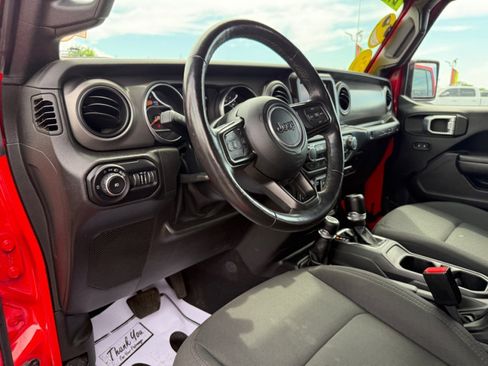Used 2022 Jeep Wrangler Unlimited Sport AWD/4WD image 18