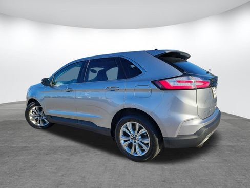 Used 2024 Ford Edge Titanium image 7
