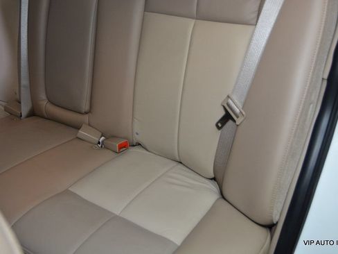 Used 2003 Mercury Grand Marquis GS RWD image 27