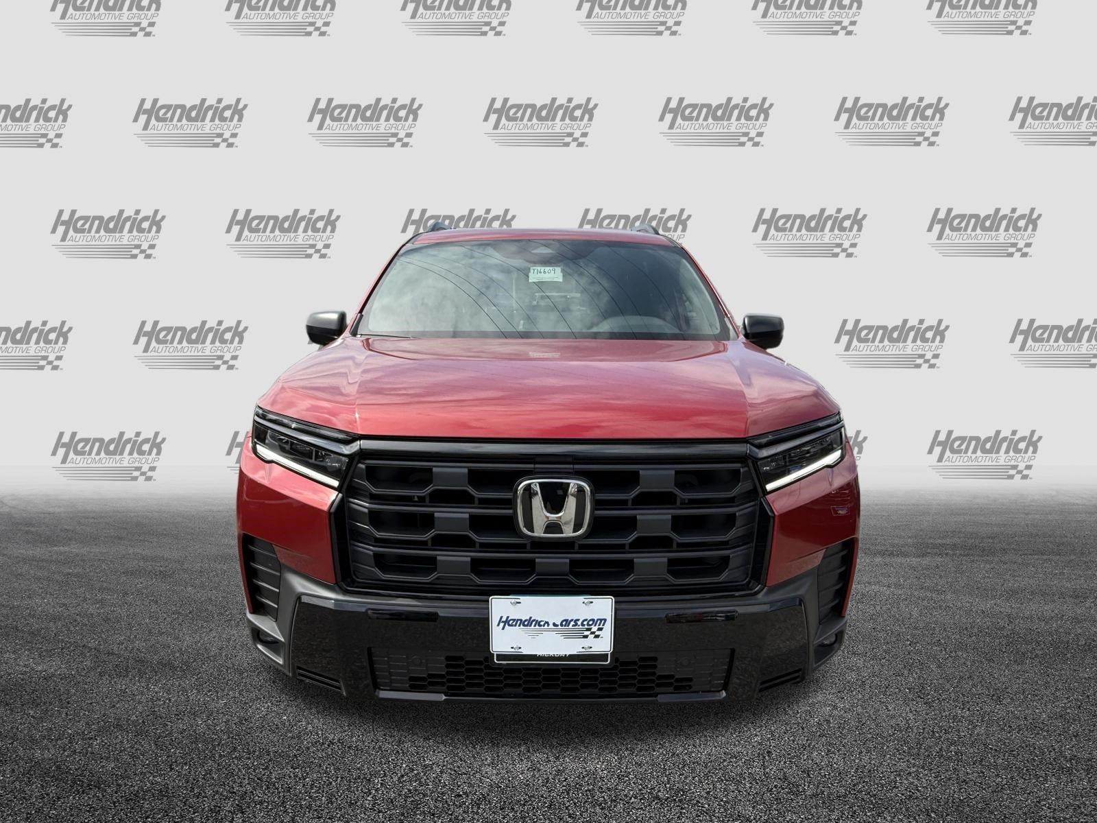 New 2026 Honda Pilot Sport image 3