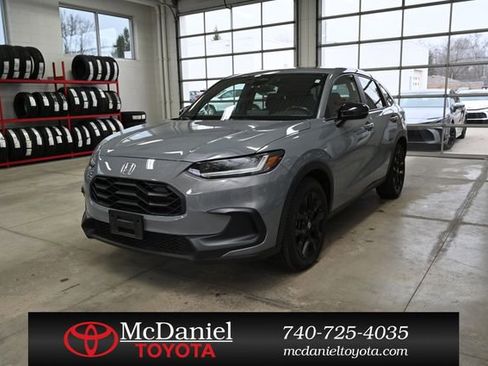 Used 2023 Honda HR-V Sport image 1