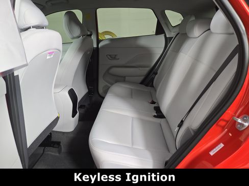 Used 2026 Hyundai Kona SE AWD/4WD image 12