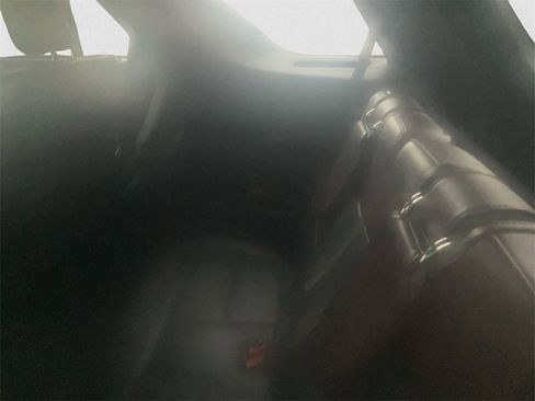 Used 2022 Ford Explorer Platinum w/ Technology Package image 8