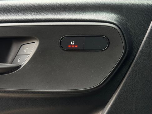 Used 2024 Mercedes-Benz Sprinter 2500 image 16