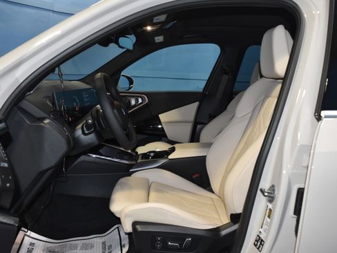 New 2026 BMW X3 xDrive30 w/ Premium Package image 7