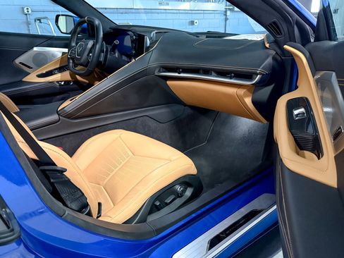 Certified 2022 Chevrolet Corvette Stingray Premium Conv w/ Z51 Performance Package image 12