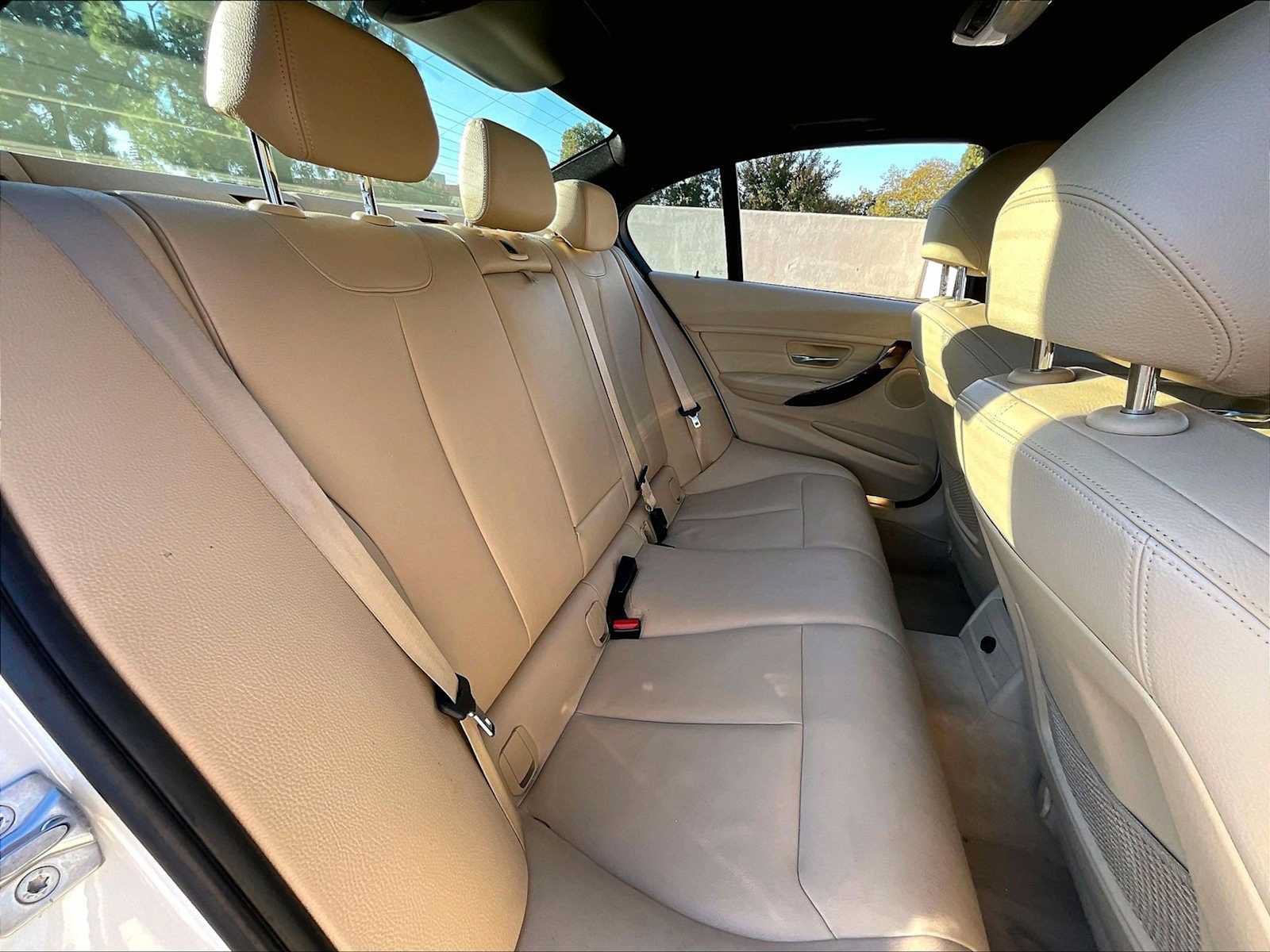 Used 2015 BMW 328d Sedan RWD image 30