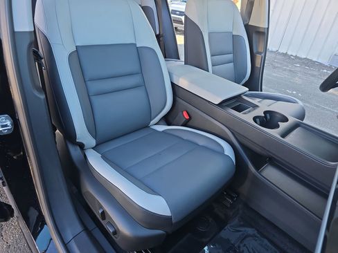 Used 2024 Honda Prologue Touring image 14