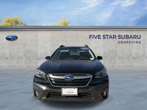 Used 2022 Subaru Outback Premium image 3