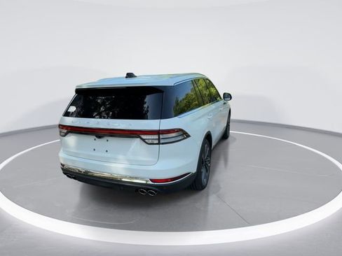 New 2026 Lincoln Aviator Reserve image 7