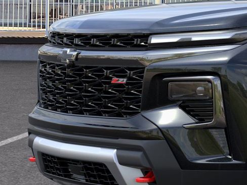 New 2026 Chevrolet Traverse Z71 w/ Driver Confidence Package image 13