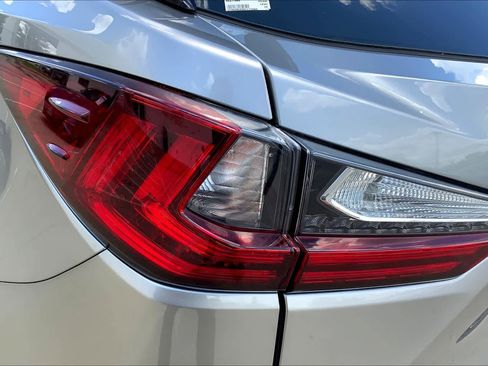Used 2019 Lexus RX 350 AWD w/ Navigation Package image 29