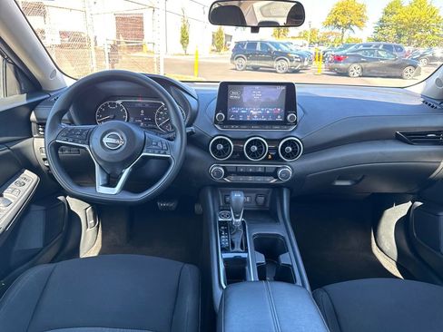 Used 2024 Nissan Sentra SV image 12