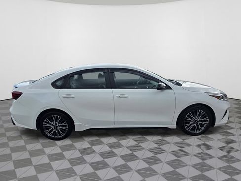 Used 2022 Kia Forte GT-Line FWD image 5