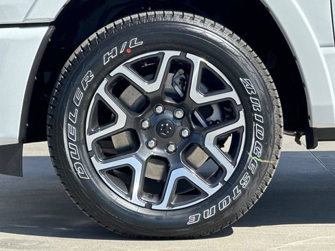 New 2026 RAM 1500 Laramie AWD/4WD image 26