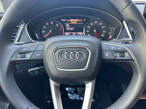 Used 2023 Audi Q5 2.0T Premium w/ Convenience Package AWD/4WD image 23