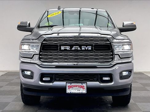 Used 2020 RAM 3500 Limited image 2