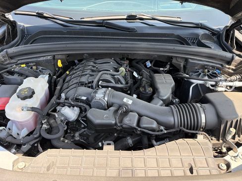 Used 2025 Jeep Grand Cherokee L Summit w/ Advanced Protech Group IV AWD/4WD image 11