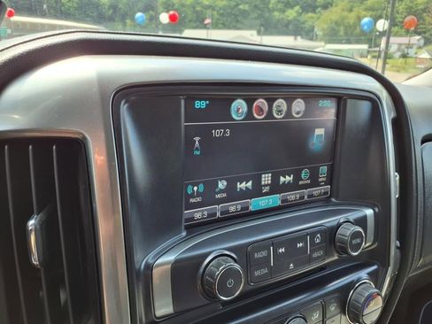 Used 2016 Chevrolet Silverado 2500 LTZ w/ LTZ Plus Package image 17