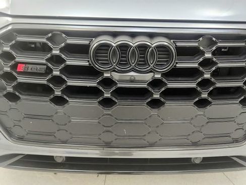 Used 2025 Audi SQ5 Premium Plus AWD/4WD image 23