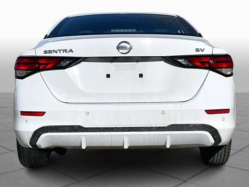 Used 2023 Nissan Sentra SV image 5