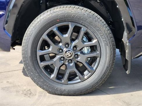 New 2025 Toyota Tundra Platinum image 7