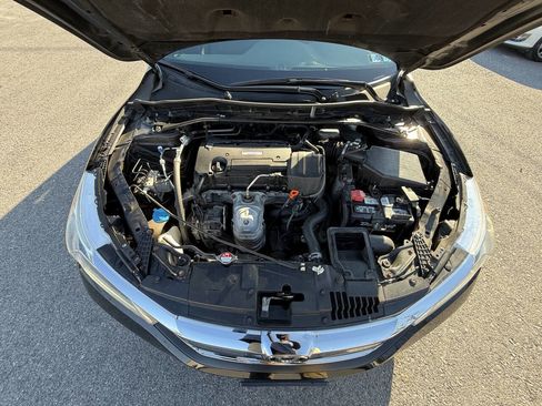 Used 2017 Honda Accord Sport Special Edition image 25