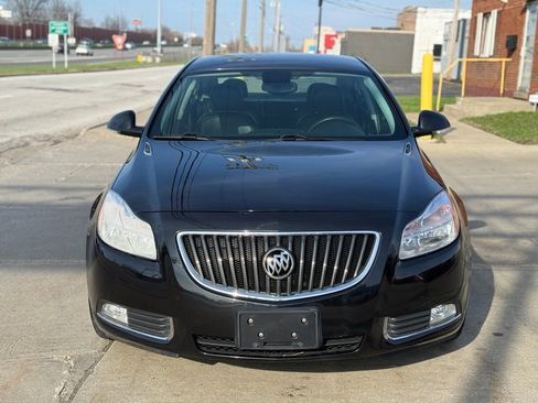 Used 2012 Buick Regal Premium FWD image 2