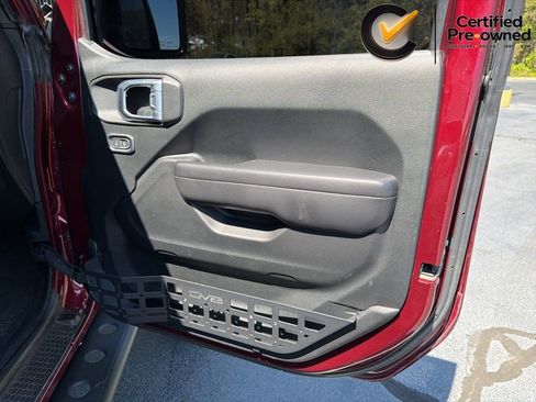 Certified 2021 Jeep Wrangler Sport AWD/4WD image 33