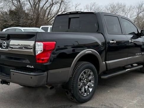 Used 2019 Nissan Titan Platinum Reserve w/ Platinum Utility Package image 6