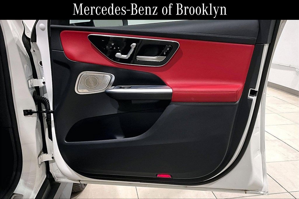Used 2023 Mercedes-Benz GLC 300 4MATIC image 22