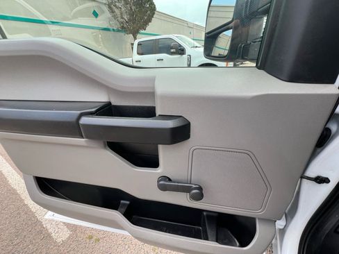 Used 2020 Ford F350 XL w/ Snow Plow Prep Package AWD/4WD image 28
