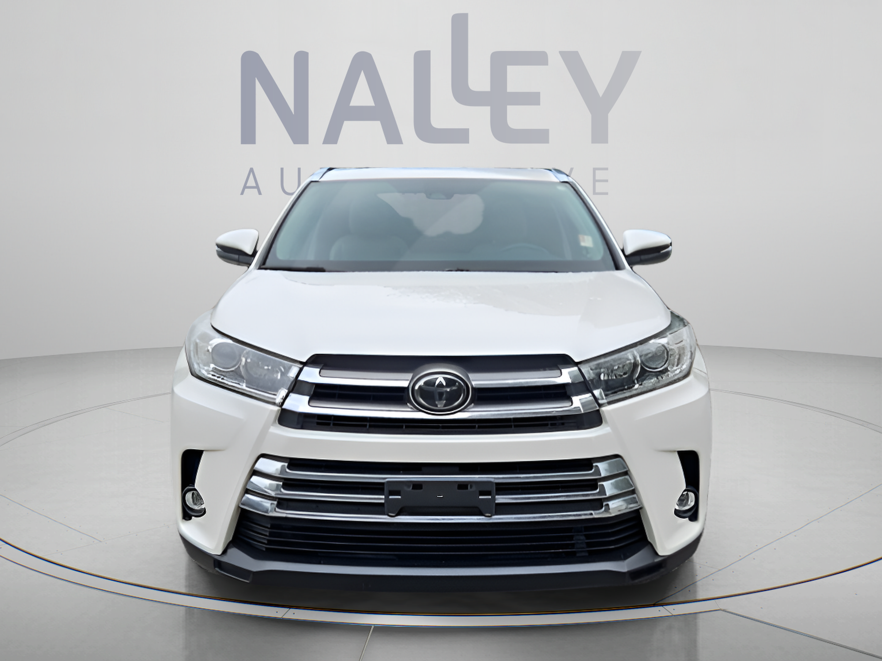 Used 2019 Toyota Highlander Limited FWD image 8