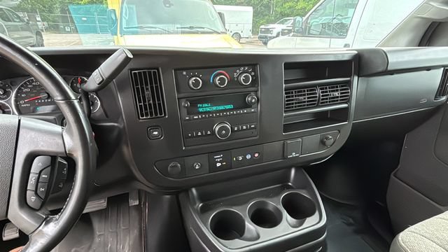Used 2023 Chevrolet Express 3500 w/ Power Convenience Package RWD image 29