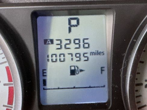 Used 2013 Subaru Impreza 2.0i AWD/4WD image 16