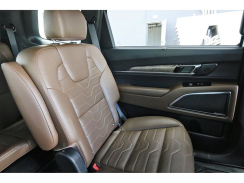 Used 2021 Kia Telluride SX w/ SX Prestige Package AWD/4WD image 15