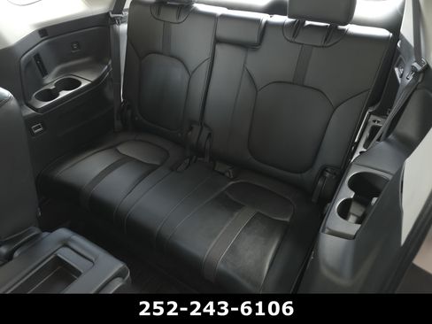 Used 2025 Honda Pilot Touring image 30