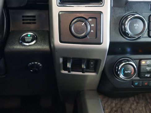 Used 2019 Ford F350 Lariat w/ Lariat Ultimate Package image 26