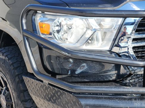 Used 2019 RAM 1500 Big Horn AWD/4WD image 9