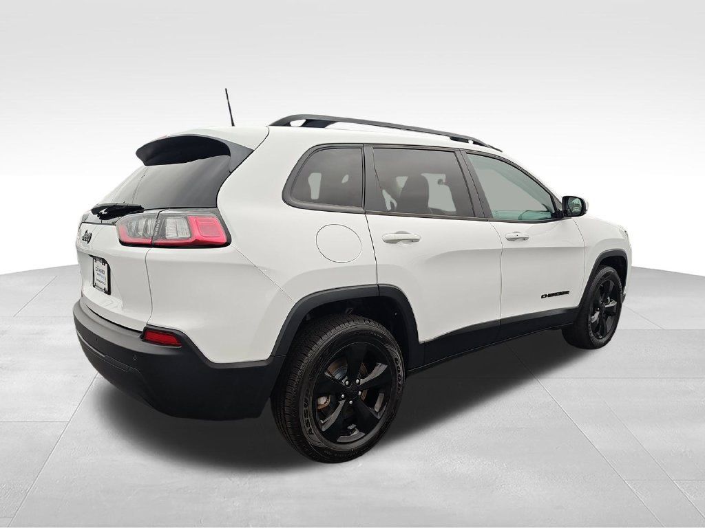 Used 2020 Jeep Cherokee Latitude Plus AWD/4WD image 5