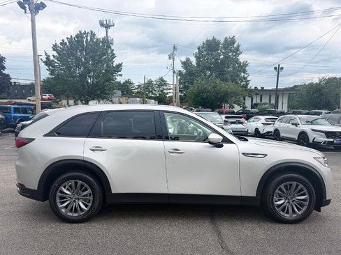 Used 2025 MAZDA CX-90 3.3 Turbo w/ Preferred Package AWD/4WD image 9