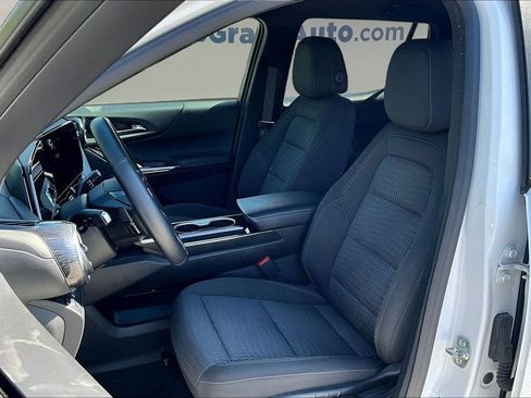 Used 2025 Chevrolet Equinox LT AWD/4WD image 20