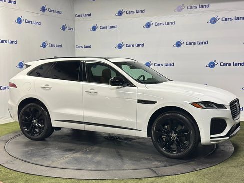 Used 2026 Jaguar F-PACE R-Dynamic S image 2