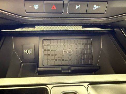 New 2025 Ford F150 Lightning Platinum image 40