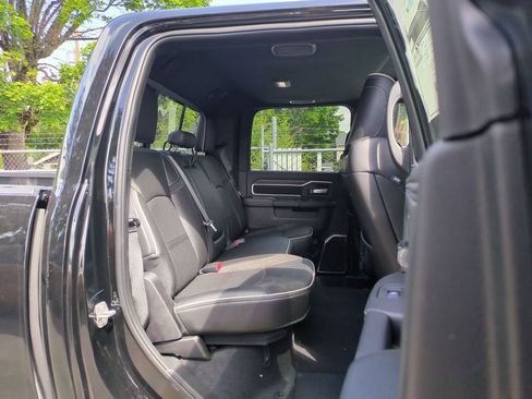New 2026 RAM 2500 Laramie AWD/4WD image 15
