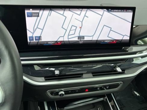 Used 2023 BMW X7 xDrive40i w/ Executive Package AWD/4WD image 54